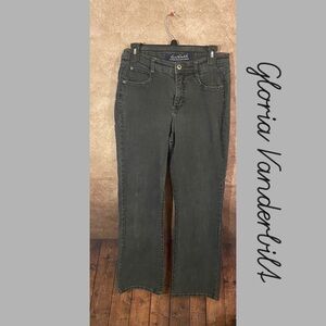Gloria Vanderbilt-The perfect fit jeans-Size 8-black distressed wash-EUC!